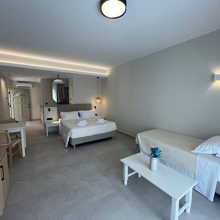 Mediterranean Sea Top Floor Палеохора Екстер'єр фото