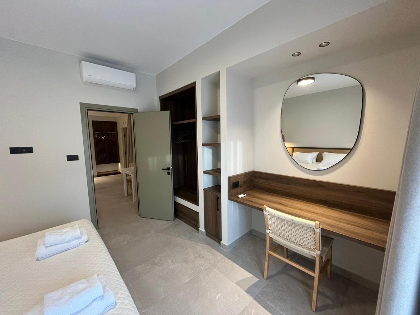 Mediterranean Sea Top Floor Палеохора Екстер'єр фото