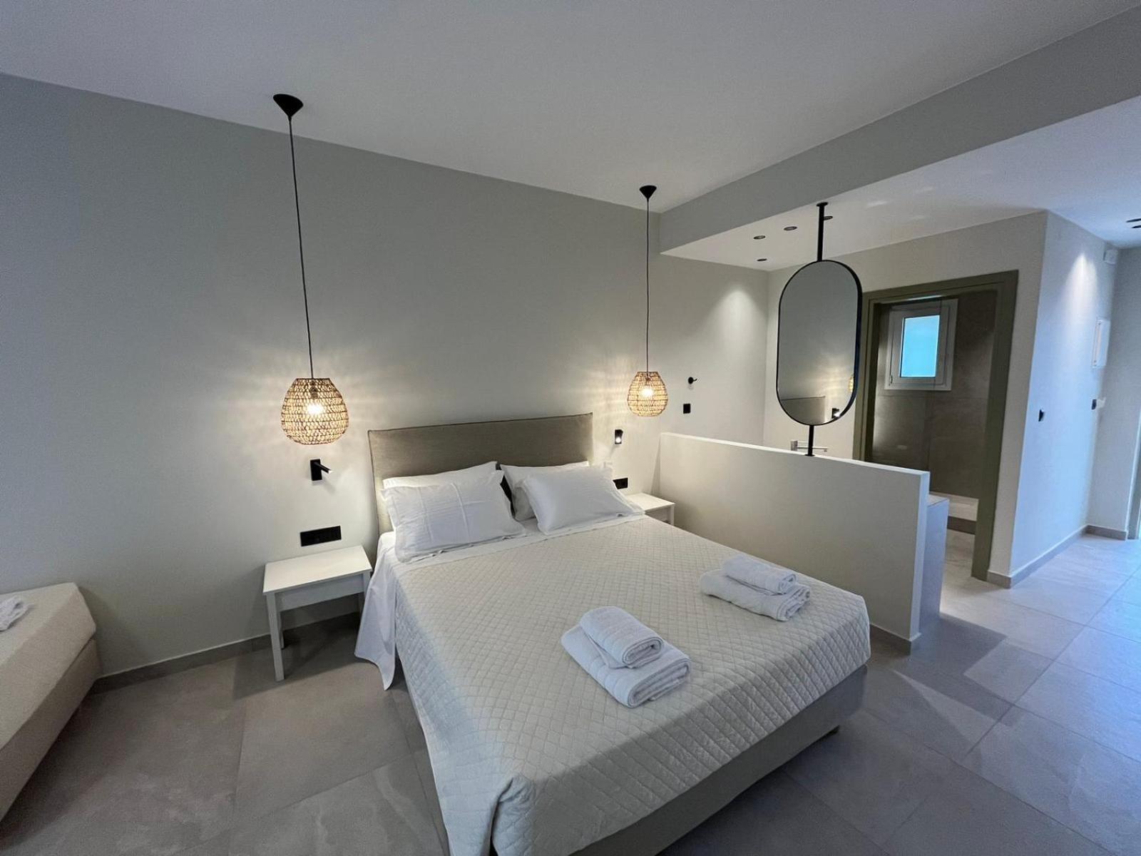 Mediterranean Sea Top Floor Палеохора Екстер'єр фото