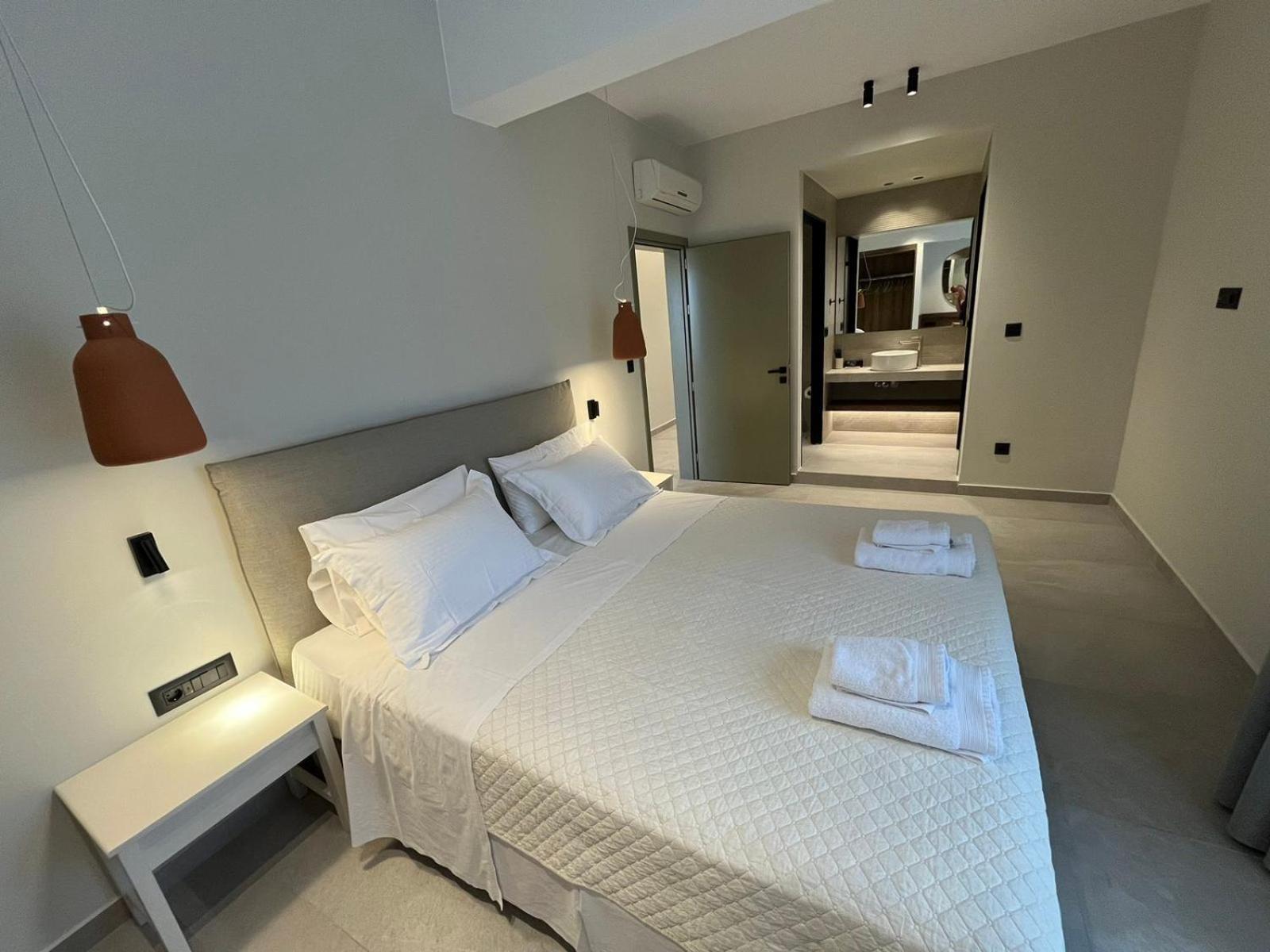 Mediterranean Sea Top Floor Палеохора Екстер'єр фото