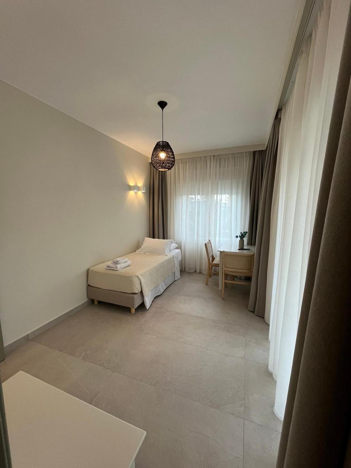 Mediterranean Sea Top Floor Палеохора Екстер'єр фото